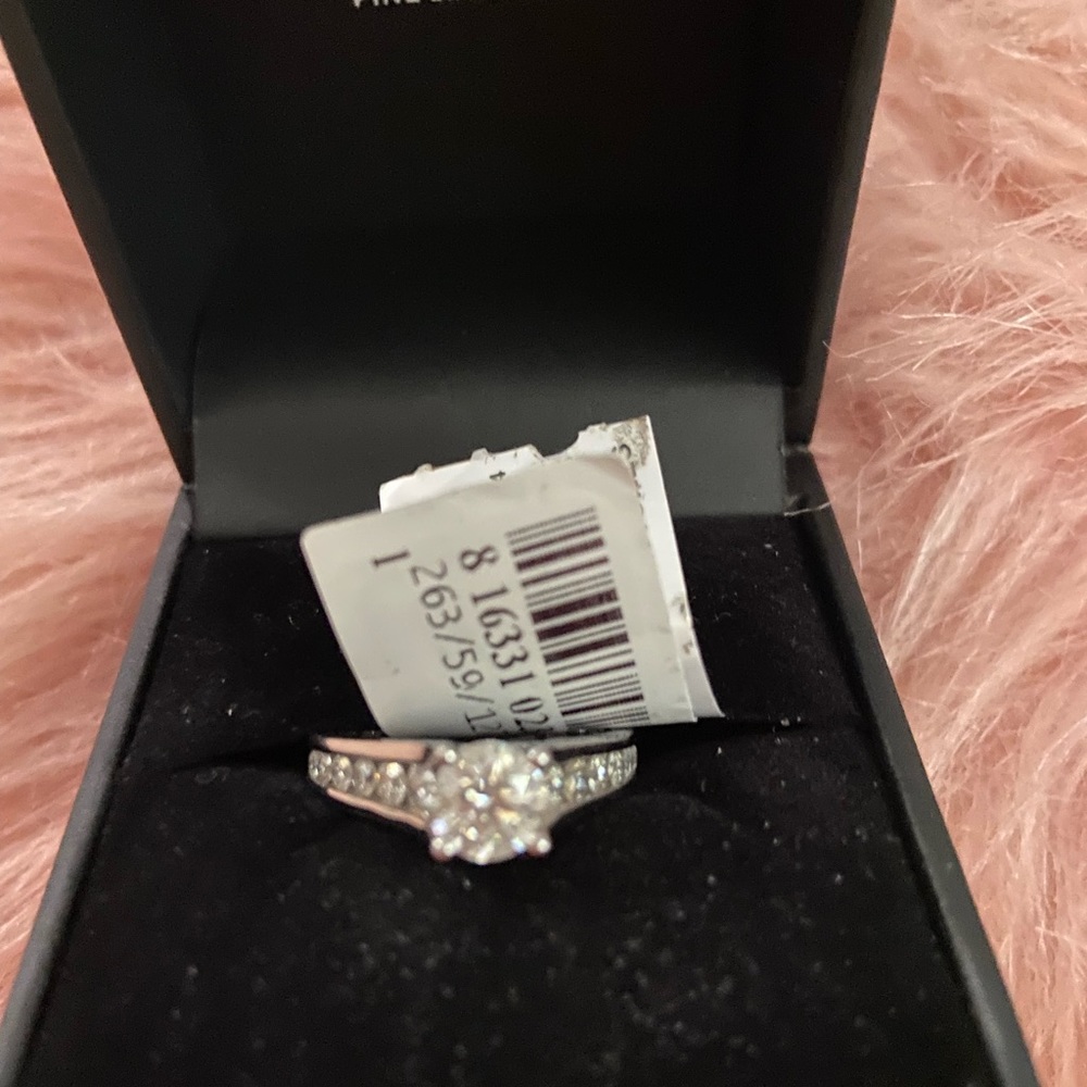Wedding ring